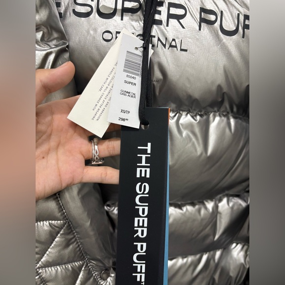 NWT Aritzia the super puff Metallic Silver Ski Jacket size XS runs big - Picture 5 of 10